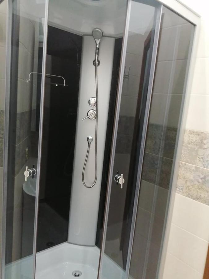 Mій Київ Aparthotel Buitenkant foto