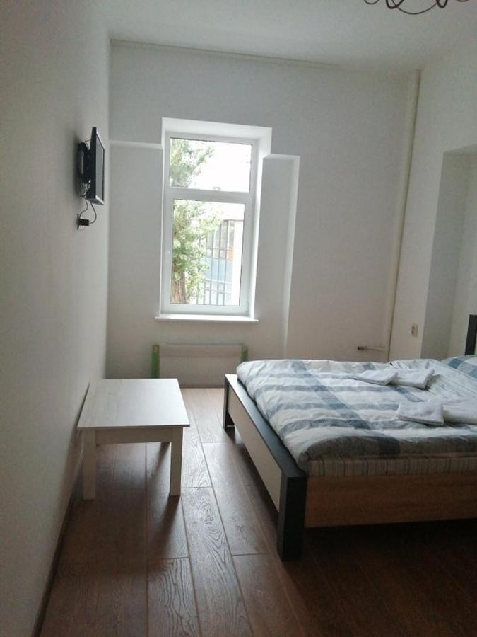 Mій Київ Aparthotel Buitenkant foto