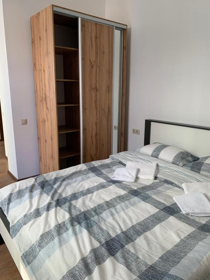 Mій Київ Aparthotel Buitenkant foto