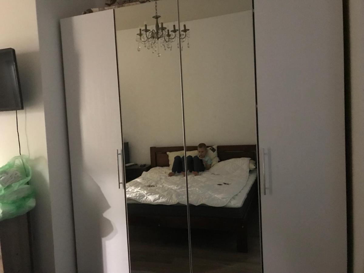 Mій Київ Aparthotel Buitenkant foto
